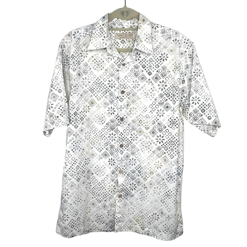 Men's Island Republic Medium Button Front Short Sleeve Collared Shirt